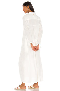 שמלה לבנה בילי